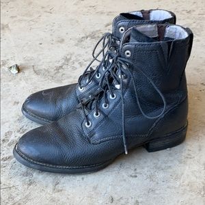 Ariat paddock boots. Size 9.5